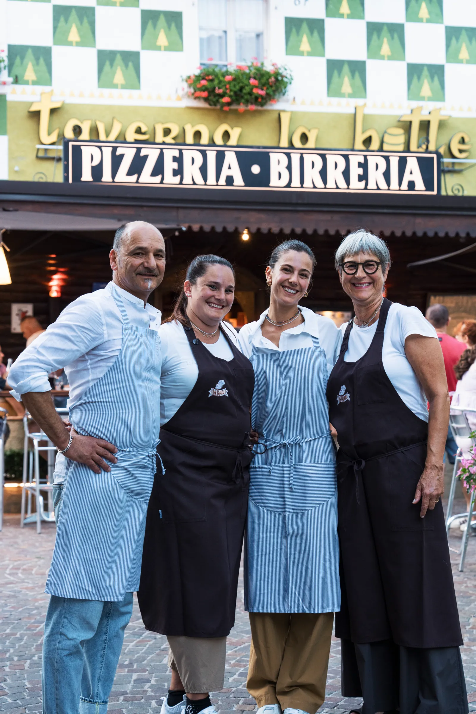Taverna La Botte - chi siamo verticale